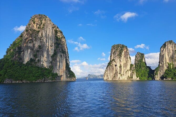 4-Hour Private Cruise Through the Spectacular Ha Long Bay - The Practical Side: What to Expect