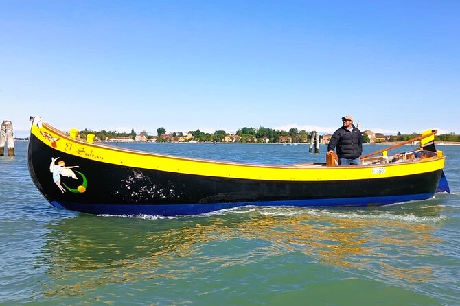 4-Hour Private Tour in the Northern Lagoon With Traditional Boat - Boat Description