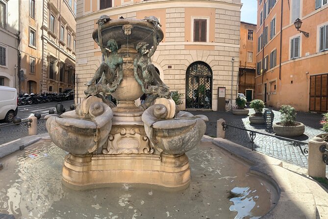 4-Hour Private Tour With Guide the Secrets of the Center of Rome - Positive Review of the Tour and Guide