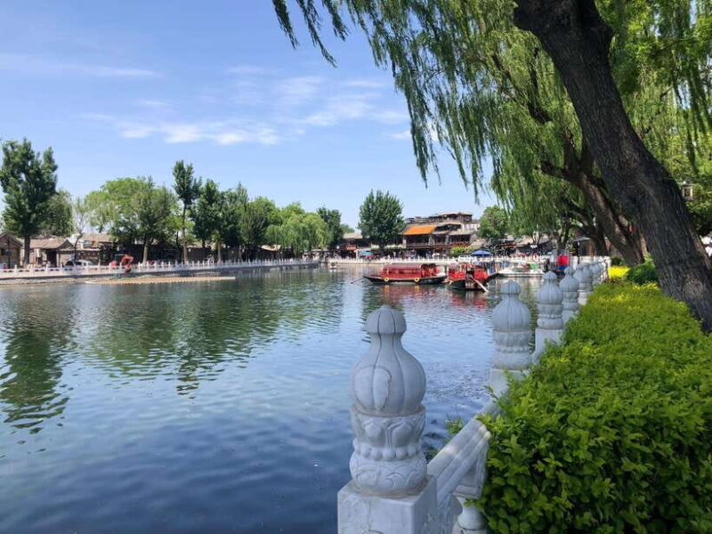 4-Hour Private Walking Tour of Lama Temple and Hutong - Authenticity and Value