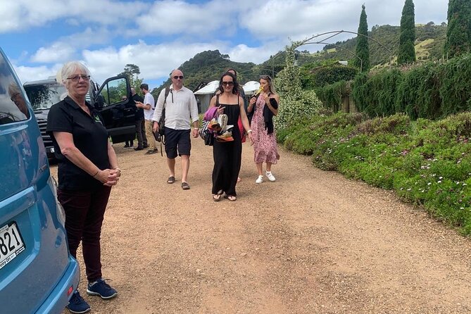 4-Hour Scenic Wine Tour With a Private Guide and 12 Tastings - Review 4 - Sun, Wine, Friends, Views