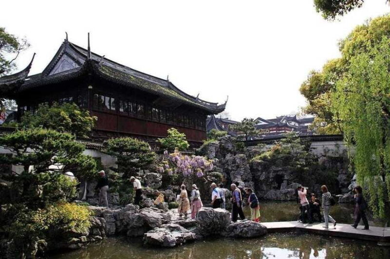 4-Hour Shanghai Best Garden and Temple Tour with Tea Tasting - Who Would Love This Tour?