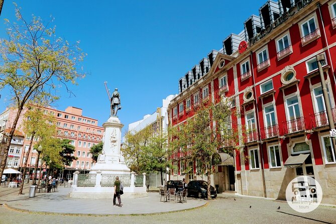 4-Hour Sightseeing Tour in Porto - Cancellation Policy