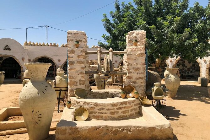 4-Hour Tour With Crocodile Encounter in Djerba Island - Crocodile Encounter Highlights