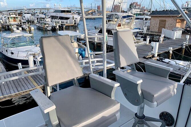 4 hours 53ft Dream Works Private Charter in Nassau - The Real-World Value of This Tour