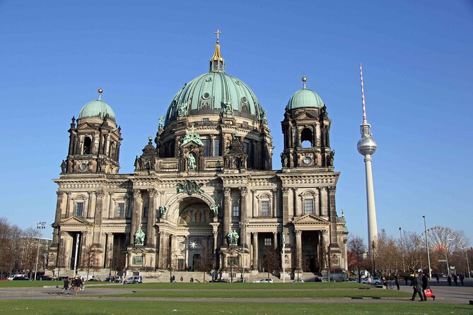 4 Hours Berlin Private Tour With Hotel Pickup and Drop off - Tour Highlights