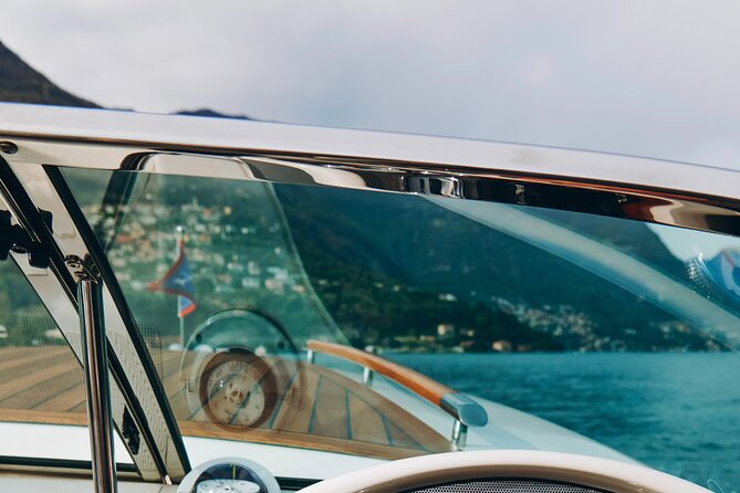 4 Hours Boat Tour With Luxury Motorboat at Lake Como - Requirements & Restrictions