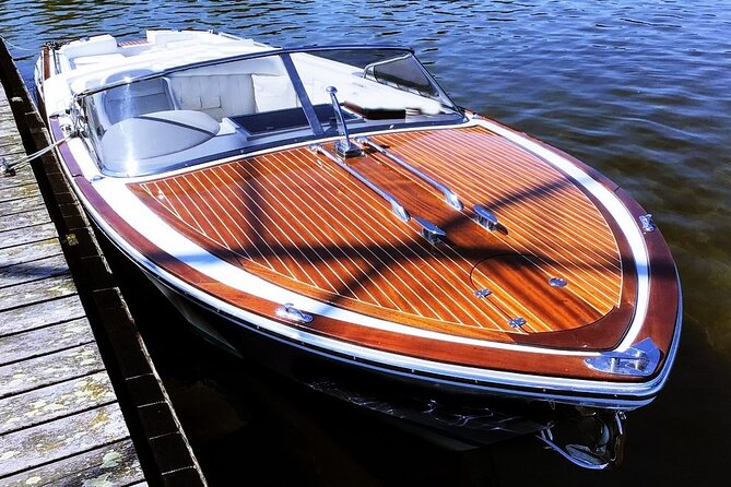 4 Hours Boat Tour With Luxury Motorboat at Lake Como - Booking Process
