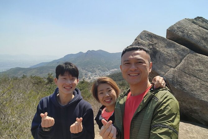 4-Hours Hiking and Tasting Rice Wine in the Mountain of Busan - Booking and Logistics
