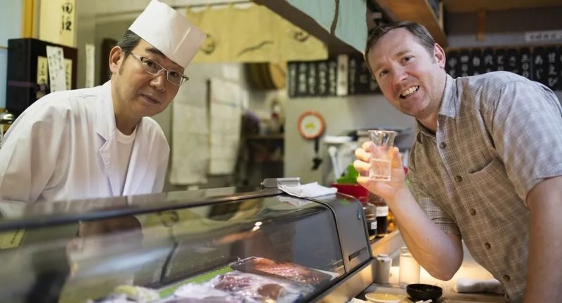 4 Hours Night Walking Tour in Tokyo - Karaoke is a possible finale, not a free extra