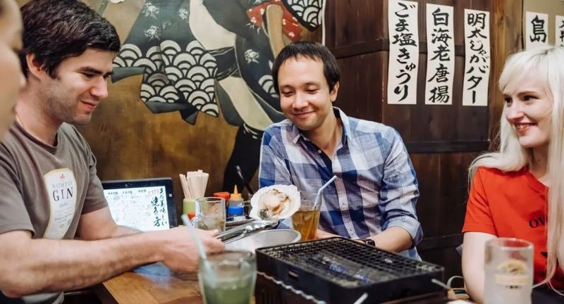 4 Hours Night Walking Tour in Tokyo - Should you book this Shinjuku night walk?