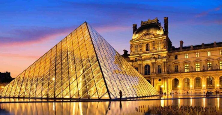 4 Hours Paris Night Tour With Crazy Horse - Tour Highlights and Itineraries