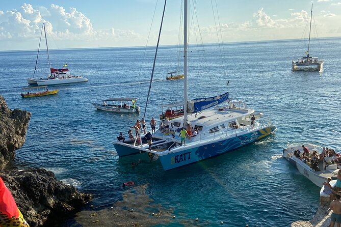 4 Hours Party Boat Catamaran Cruise in Negril - Cancellation Policy and Refund Information