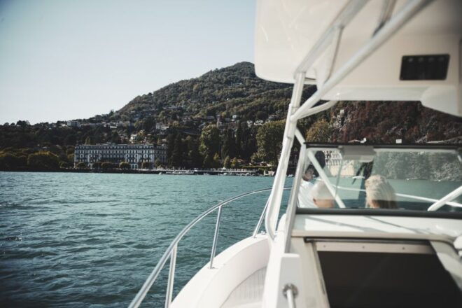 4 Hours Private Boat Tour on Lake of Como - Optional Stops
