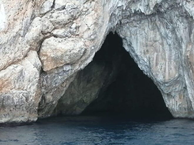 4 Hours Private Boat Tour - What to Bring