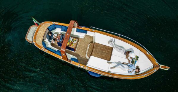 4 Hours Private Boat Touron Como Lake, Bellagio: (Wood Boat) - Tips for a Great Tour