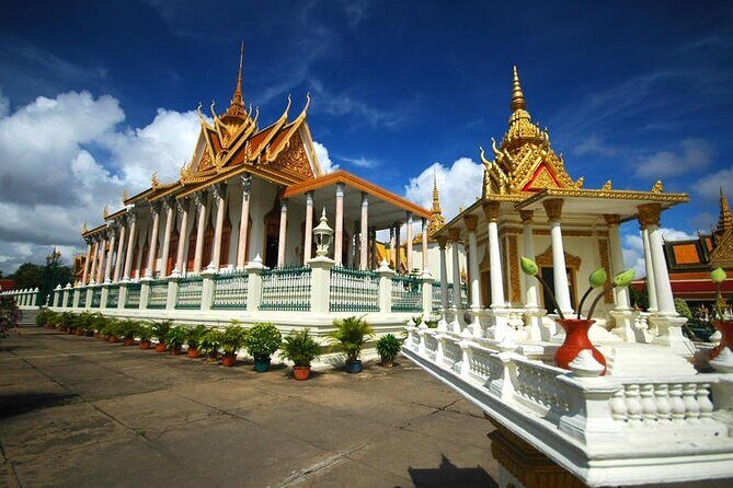 4 Hours Private Phnom Penh National Museum and Royal Palace Tour - The Sum Up