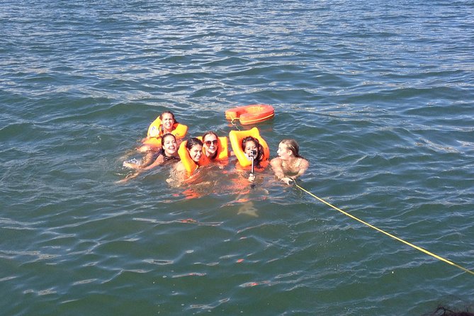 4 Hours Private Sailing Trip to Oeiras Beach - Additional Information