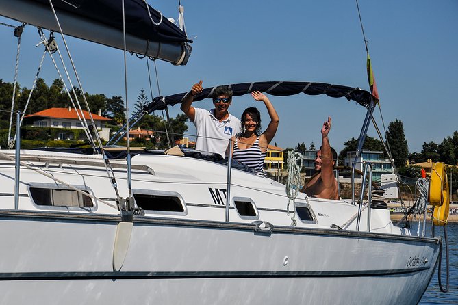 4 Hours Private Sailing Trip to Oeiras Beach - Directions