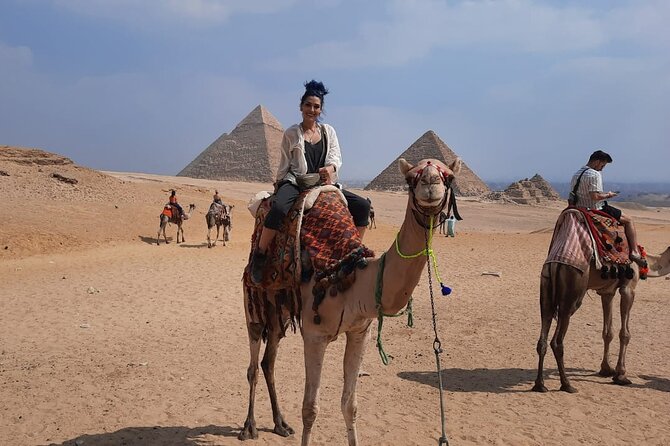 4-hours Private Tour Giza Pyramids ,Sphinx ,Valley Temple Camel Ride and Lunch - Tour Highlights