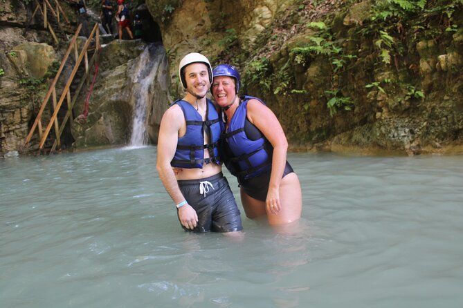 4 Hours Tour on the 27 Waterfalls of Damajagua in Puerto Plata - Tour Highlights