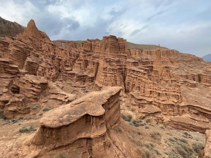 4 in 1 day: Burana tower, Canyons, Issyk-Kul, hot springs - FAQ