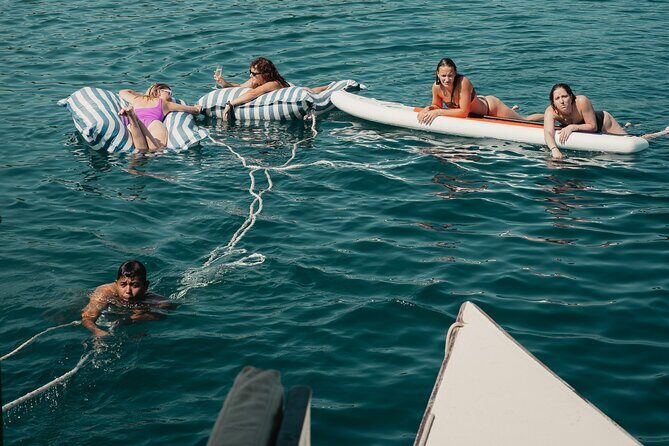 4-in-1 Nusa Lembongan Breakfast and Snorkel Catamaran Cruise - FAQ