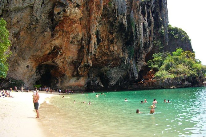 4 Islands Day Tour From Krabi With Tub, Chicken, Poda Island & Phra Nang Cave - Common Questions