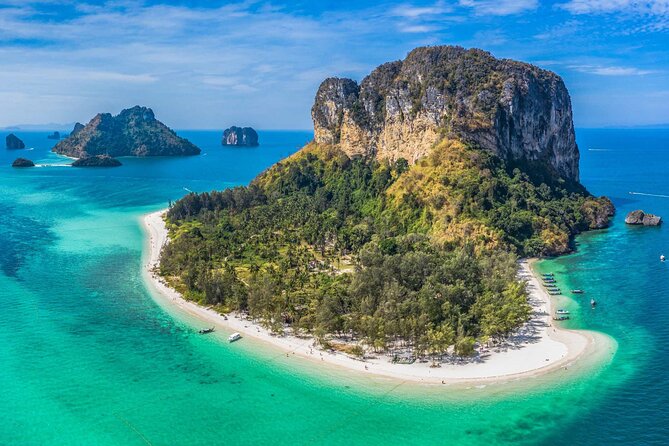 4 Islands Day Trip in Krabi via Speedboat - Tour Capacity and Traveler Information