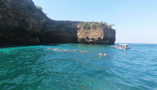 4 Spot Snorkeling and Nusa Penida Tour Land - Duration and Flexibility