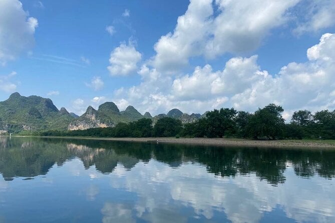 4-Star Li River Cruise One Way Ticket From Guilin to Yangshuo With Buffet Lunch - Directions and Recommendations
