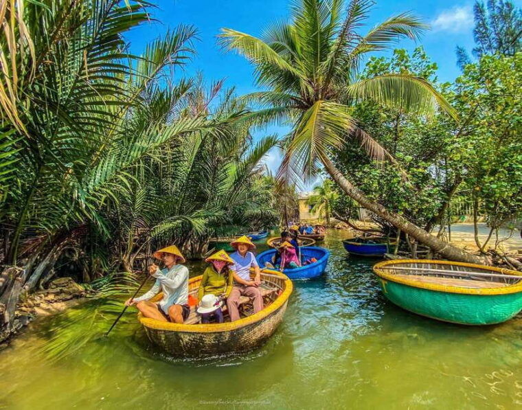 40 Minutes - Basket Boat Ride in the Water Coconut Forest - What to Expect During the Tour