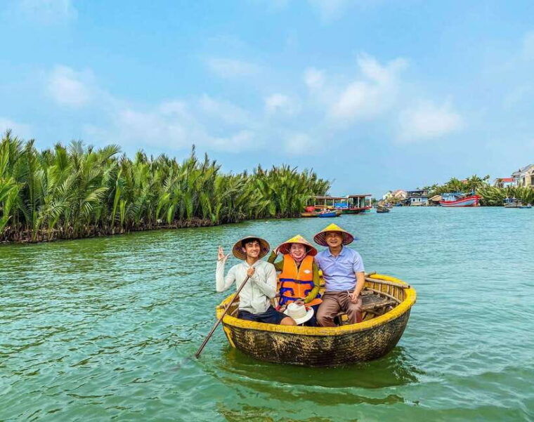 40 Minutes - Basket Boat Ride in the Water Coconut Forest - Pickup Location and Transportation