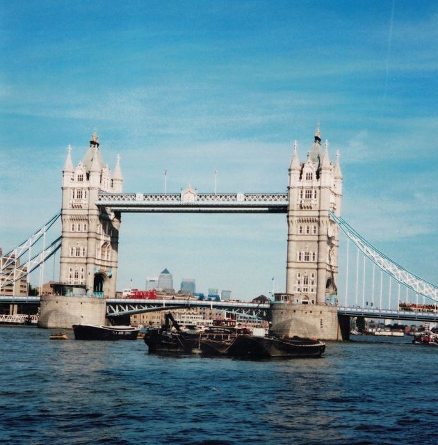 400 Years of the London South Bank: A Self-Guided Audio Tour - Exploring the Murky Reputation of Southwark