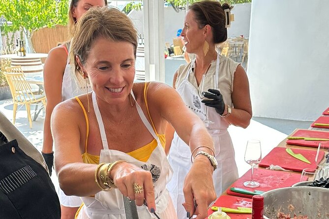 4,5-Hour Private Cooking Tour With 2 Wineries - Wine Tasting Sessions