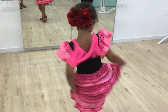 45 Minutes Flamenco Dance Class for Family in Málaga - Additional Information