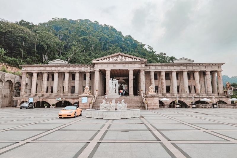 4D3N Cebu-Bohol Highlights Tour - Day 1: Cebu landmarks before the Oslob overnight