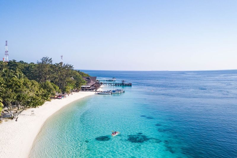 4D3N Island Hopping with Bohey Dulang Hike and Stay in Semporna - A four-day base for Semporna’s islands