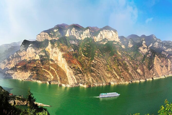 4D3N Yangtze River Cruise:Chongqing to Yichang by Victoria Cruise - Booking Information and Restrictions