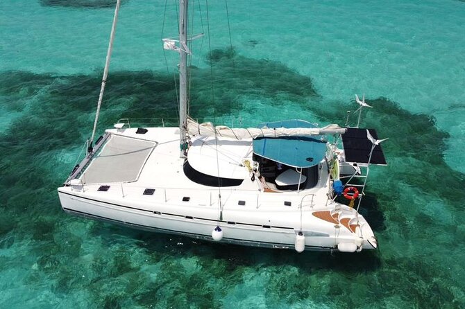 4hrs / 46ft Catamaran Private Charter From Cancun to Isla Mujeres - Meeting and Pickup