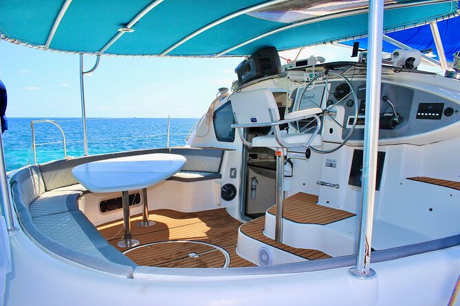 4hrs / 46ft Catamaran Private Charter From Cancun to Isla Mujeres - Common Questions