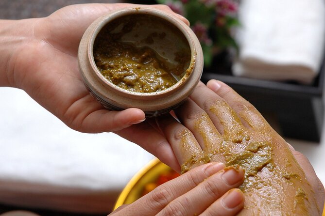 (4hrs) Aromatherapy Revitalizing & Age-Defying Package Gold Facial Treatment - Additional Information