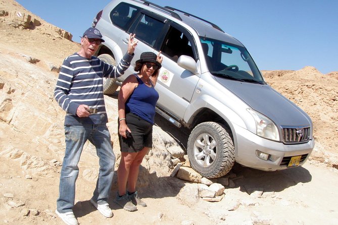 4WD East Makhtesh Ramon Mitzpe Ramon Adventure Tour, 4x4 Jeeps. - Whats Included