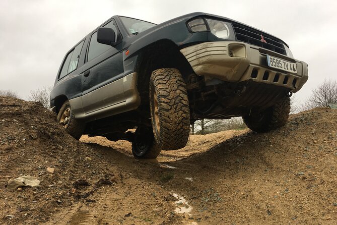 4x4 Crossing Dans Une Propriété Privée En Pays De La Loire - Experience Details