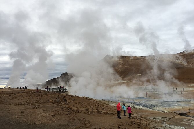 4x4 MiniBus Tour Lake Myvatn, Dettifoss,Selfoss, Godafoss and Nature Baths - Tour Overview