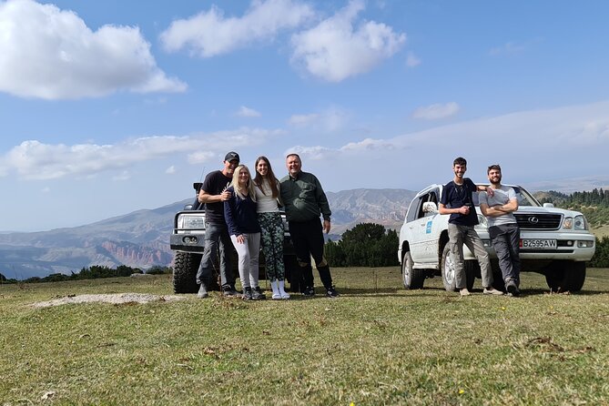 4×4 Private Driver and Guide in Kyrgyzstan - Pricing and Reviews