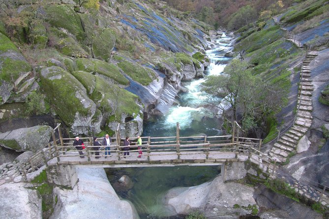 4x4 Tour. Gorge of Hells and Pylons - Terms and Conditions: Copyright and Policies