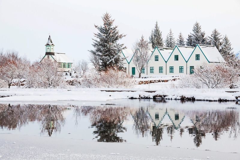 5-Day Aurora Hunt & Glacier Lagoon Tour with Blue Lagoon Visit - Should you book this tour?