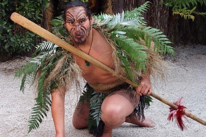 5-Day Bay of Islands Rotorua Waitomo Caves and Hobbiton Tour From Auckland - The Sum Up