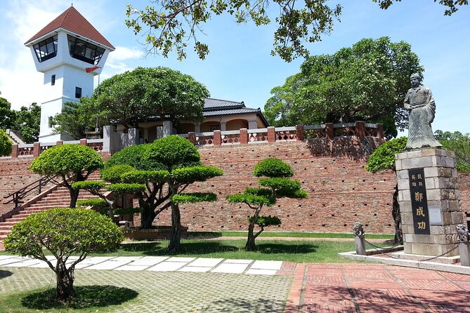 5-Day Best of Taiwan: Sun Moon Lake, Tarako Gorge, Kaohsiung, Taitung - Day 2: Kaohsiung - Exploring Fo Guang Shan Monastery